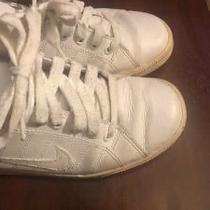 Mimosa Sneakers for women’s white Sz 6.5